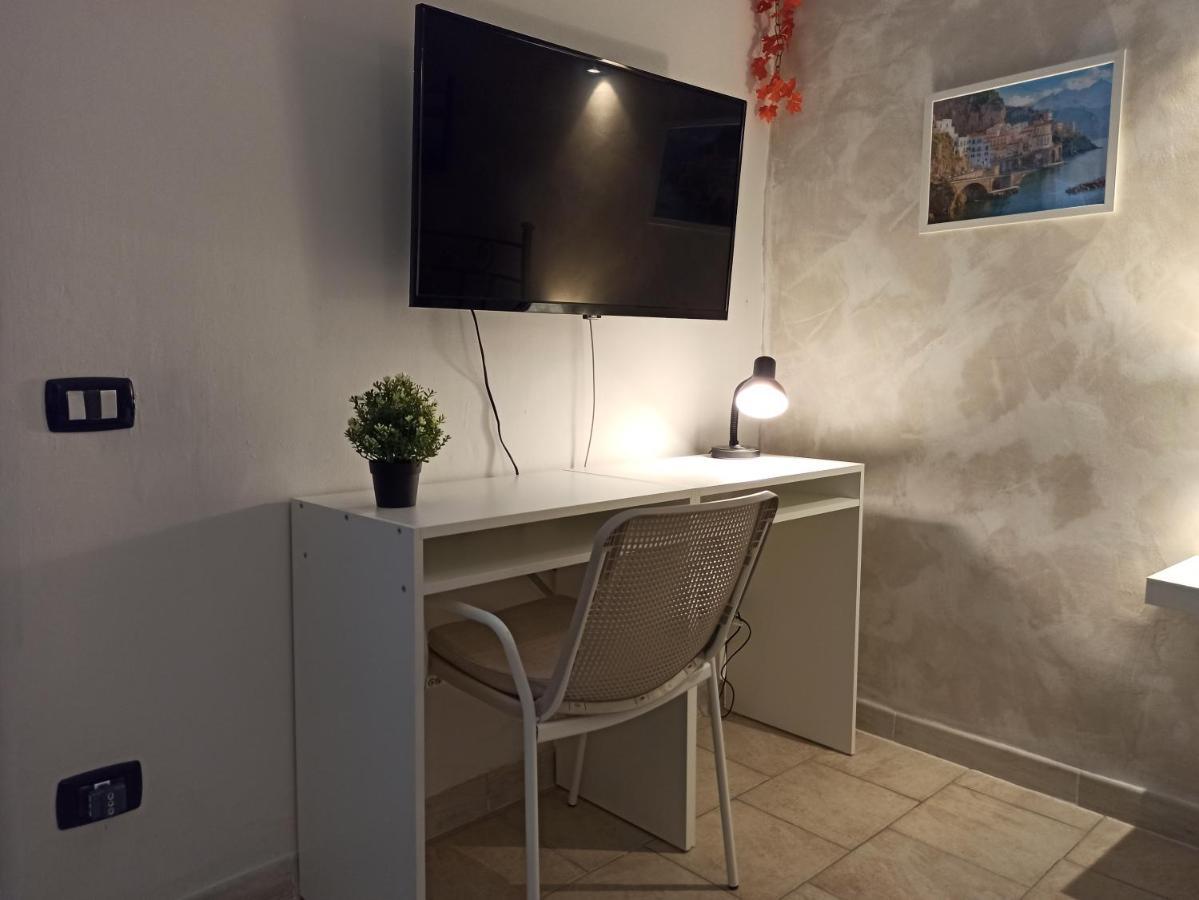 Casa Vacanze Smeralda Amalfi Coast Vietri Exteriör bild